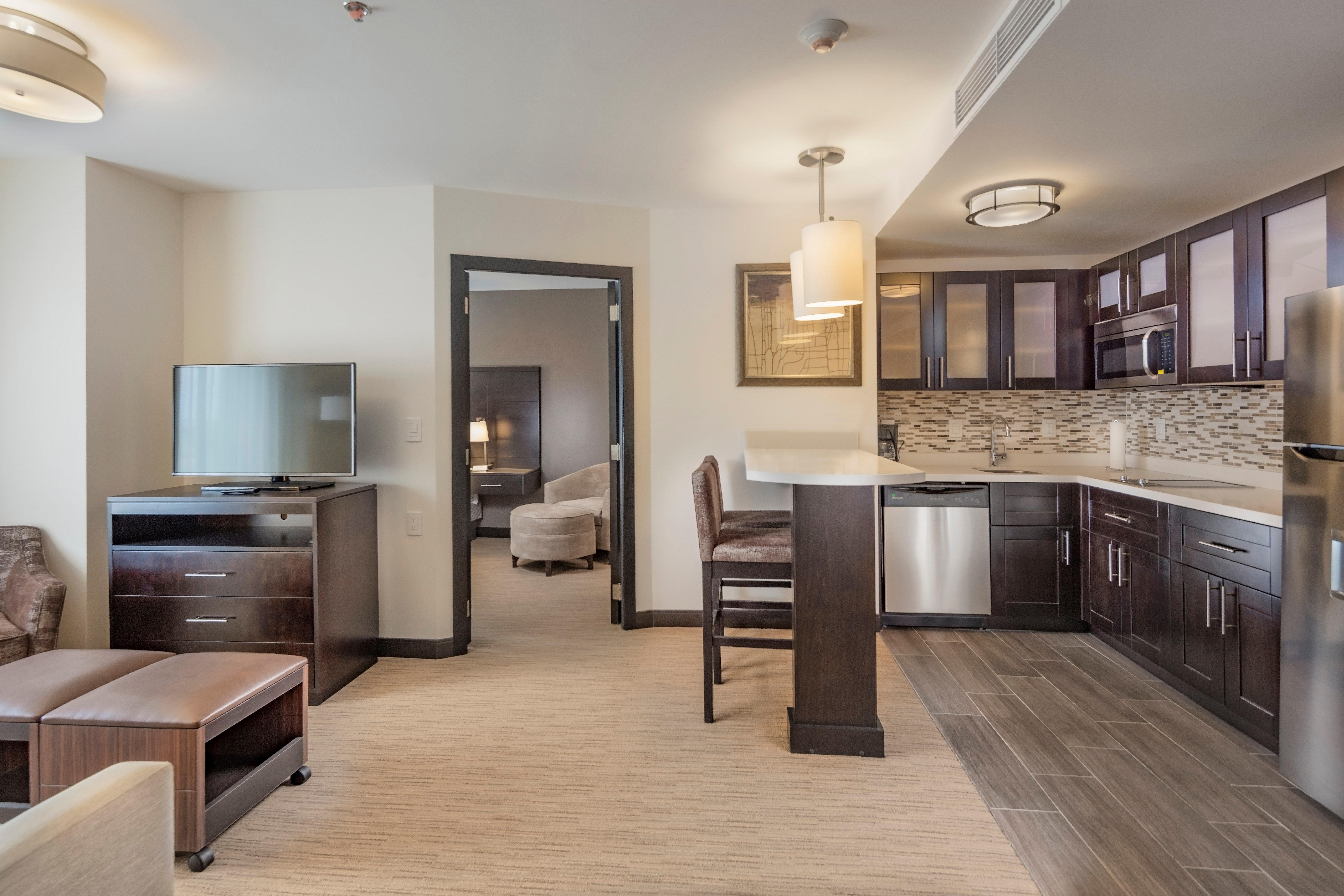 Staybridge Suites - Saltillo By Ihg Ngoại thất bức ảnh